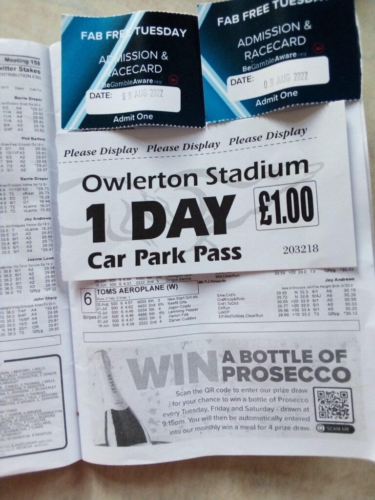 Programme and tickets for Greyhound racing